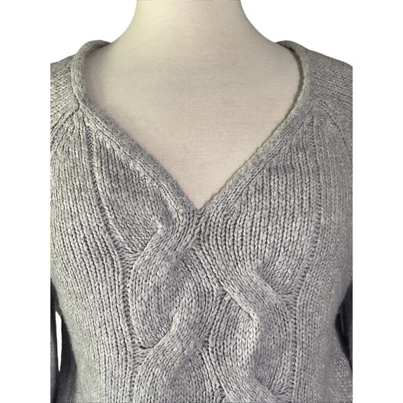 Abercrombie & Fitch Soft Collection Knit Sweater Women’s XS Gray - Picture 2 of 5